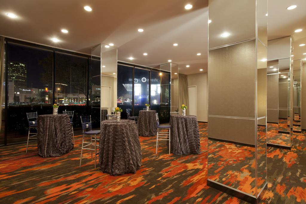 Hotel Derek Houston Galleria Экстерьер фото