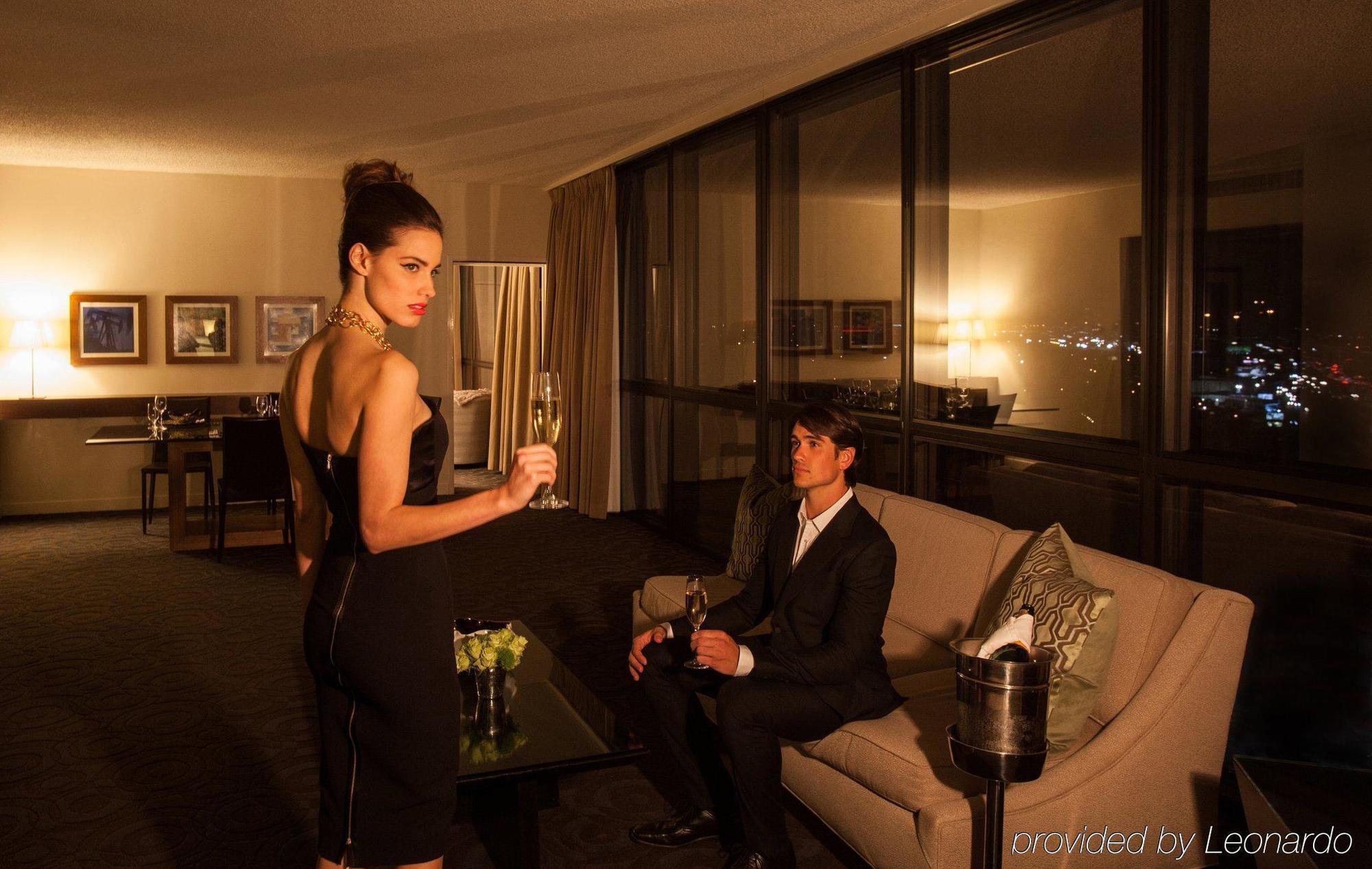 Hotel Derek Houston Galleria Номер фото
